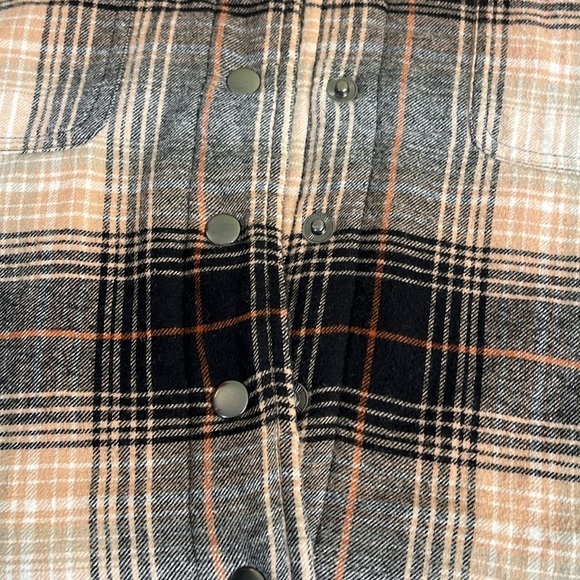 Lucky Brand Sherpa lined snap button side pockets flannel plaid shirt jacket - Picture 12 of 16